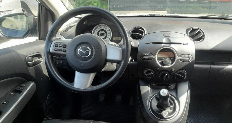 Mazda 2 cena 16900 przebieg: 115000, rok produkcji 2009 z Bydgoszcz małe 191